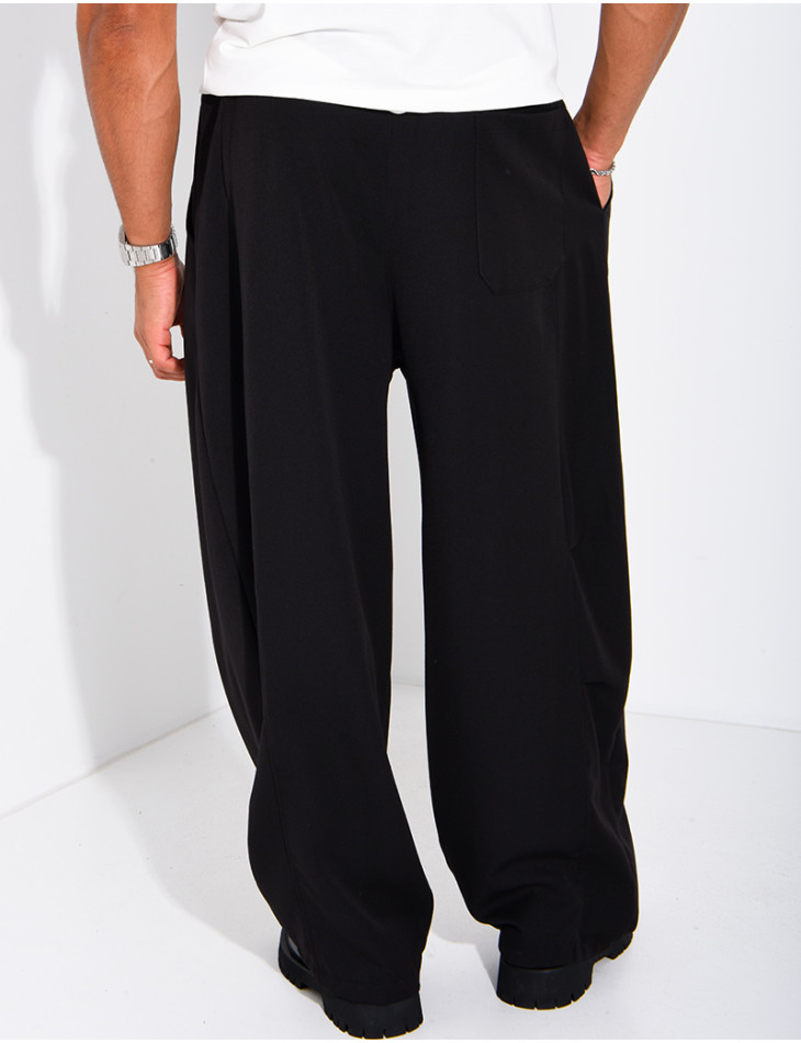 Loose-fitting balloon-style pants