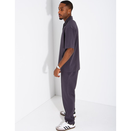 Ensemble polo zippé oversize et pantalon assorti