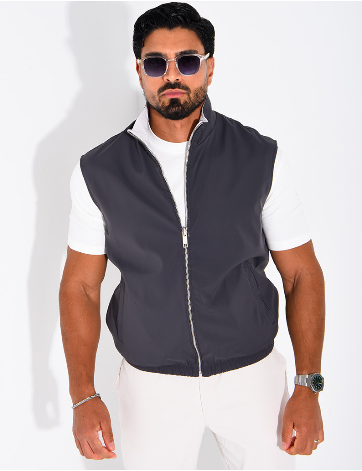 Wendbare, ärmellose Jacke