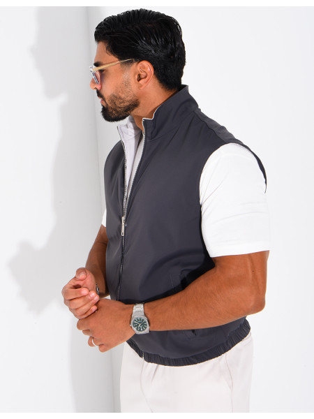 Wendbare, ärmellose Jacke