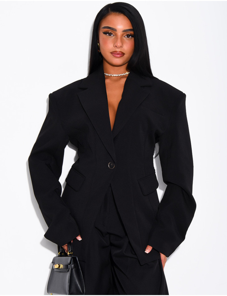 Veste de blazer épaules structurées et cintrée à la taille