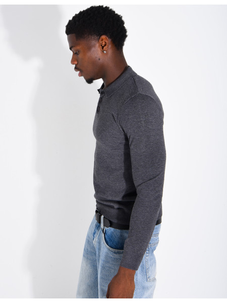 Fitted polo shirt