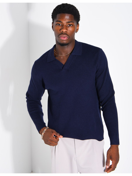 Soft-knit sweater with a polo collar