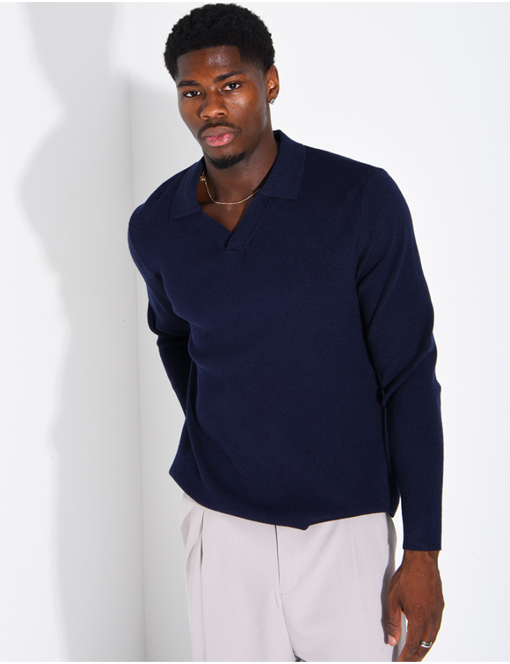Soft-knit sweater with a polo collar