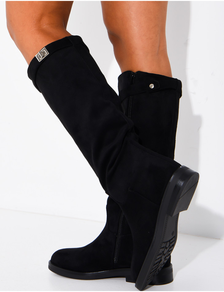 Bottes hautes effet daim à détail boucle