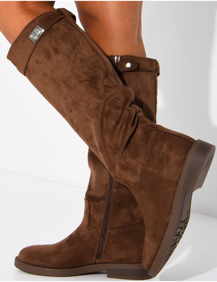 Bottes hautes effet daim à détail boucle