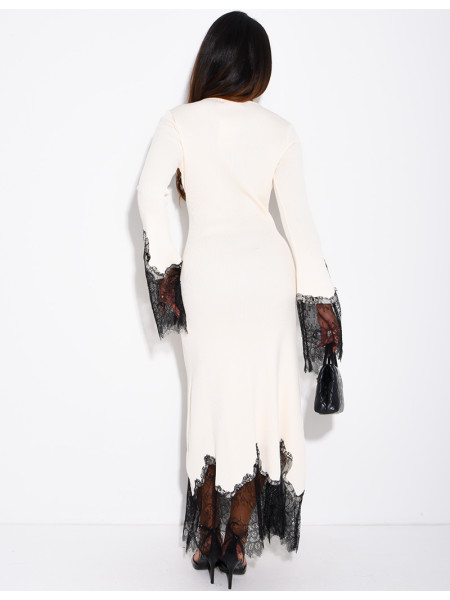 Fitted jumper dress with fine lace trim