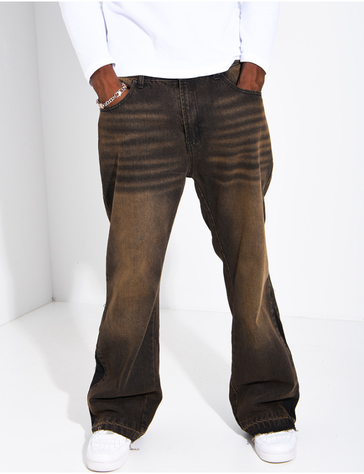 Men's regular-fit jeans with a brown wash