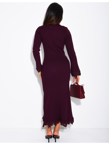 Ribbed jumper dress with lace trim