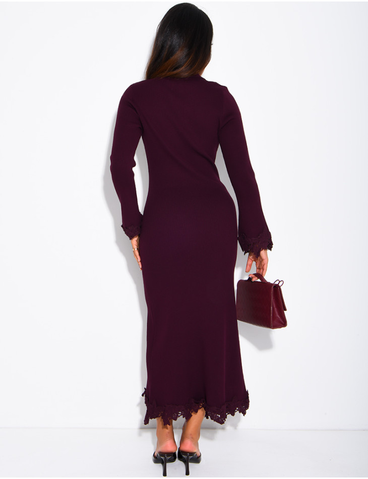 Ribbed jumper dress with lace trim