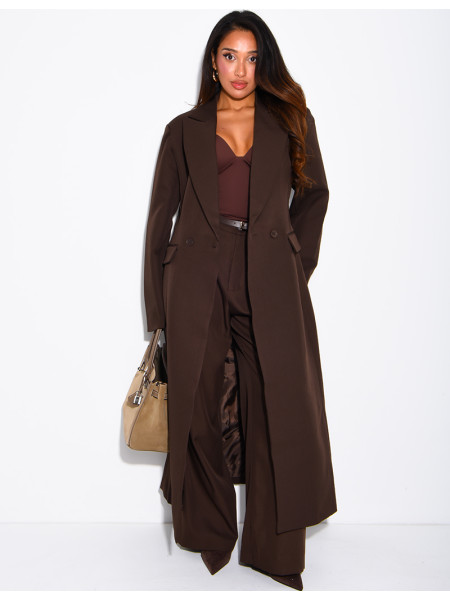 Manteau style blazer très long cintré à la taille