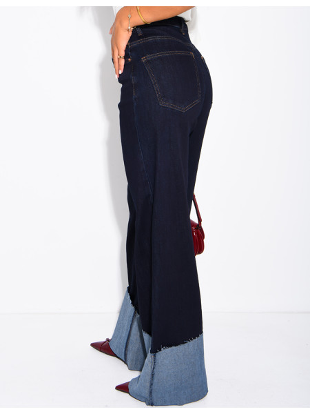 Weite Stretchjeans mit Umschlag