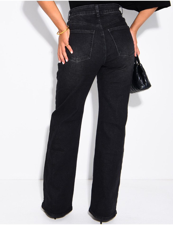 Gerade geschnittene Stretchjeans mit gekreuzter Knopfleiste