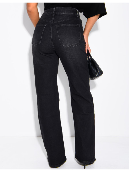 Gerade geschnittene Stretchjeans mit gekreuzter Knopfleiste