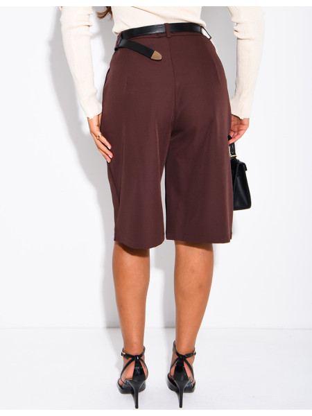 Bermudashorts mit Falten und Bund
