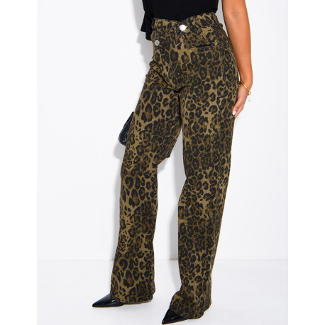 Gerade geschnittene Stretchjeans mit gekreuzter Knopfleiste und Leopardenmuster