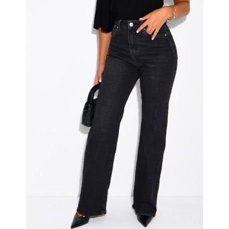Gerade geschnittene Jeans in schwarz, stretchig