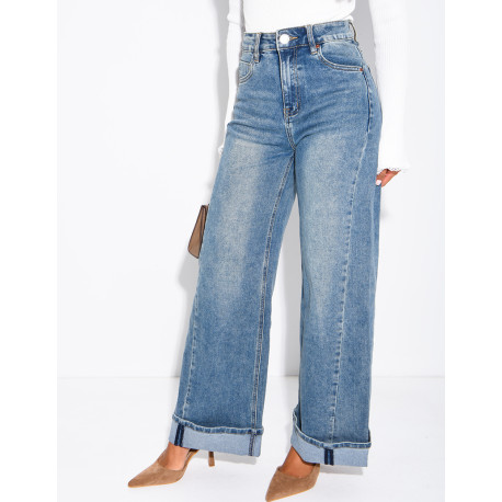 Weit geschnittene Jeans mit High-Waist-Schnitt und Washed-Effekt