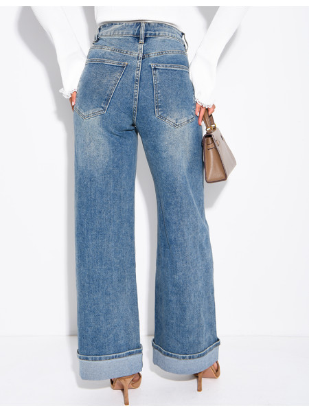 Weit geschnittene Jeans mit High-Waist-Schnitt und Washed-Effekt