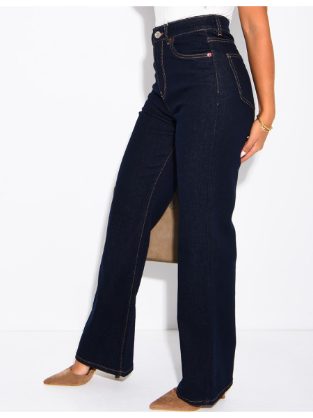 Gerade geschnittene Jeans in Raw Denim mit Stretchanteil