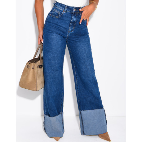 Jeans bleu brut retroussé