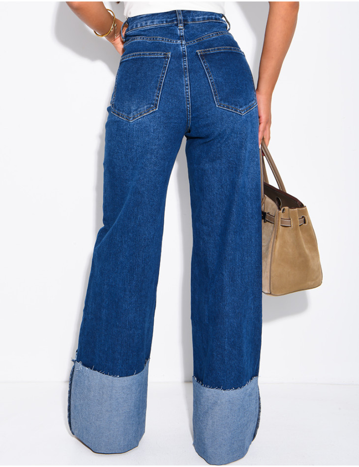 Jeans bleu brut retroussé