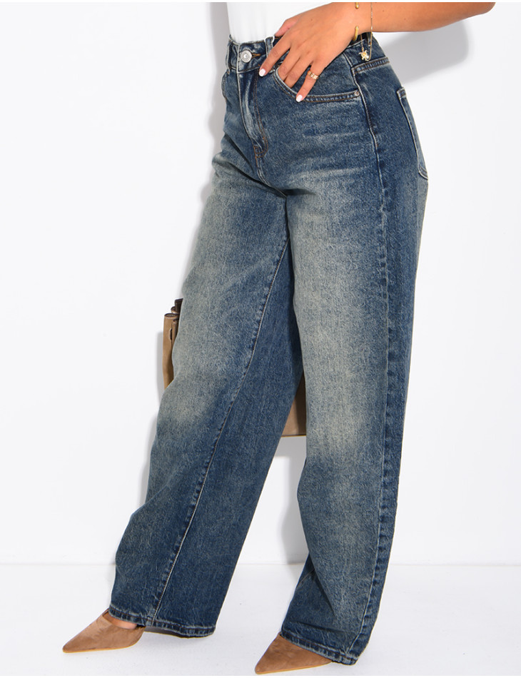 Hoch taillierte Jeans im Barrel-Schnitt, verwaschen