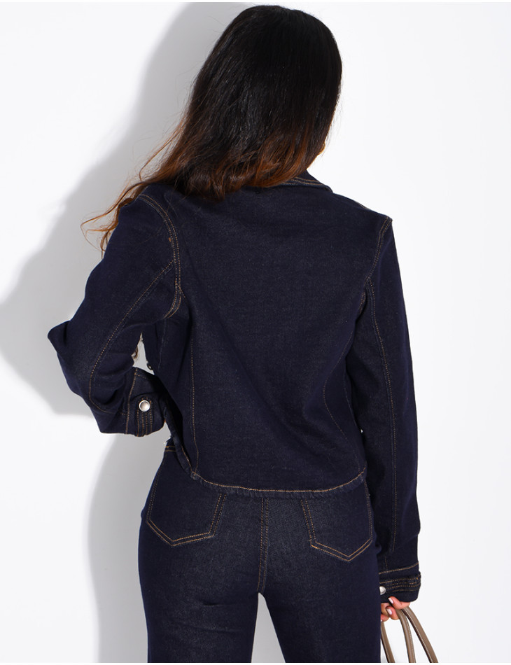 Jeansjacke mit Offiziersknöpfen