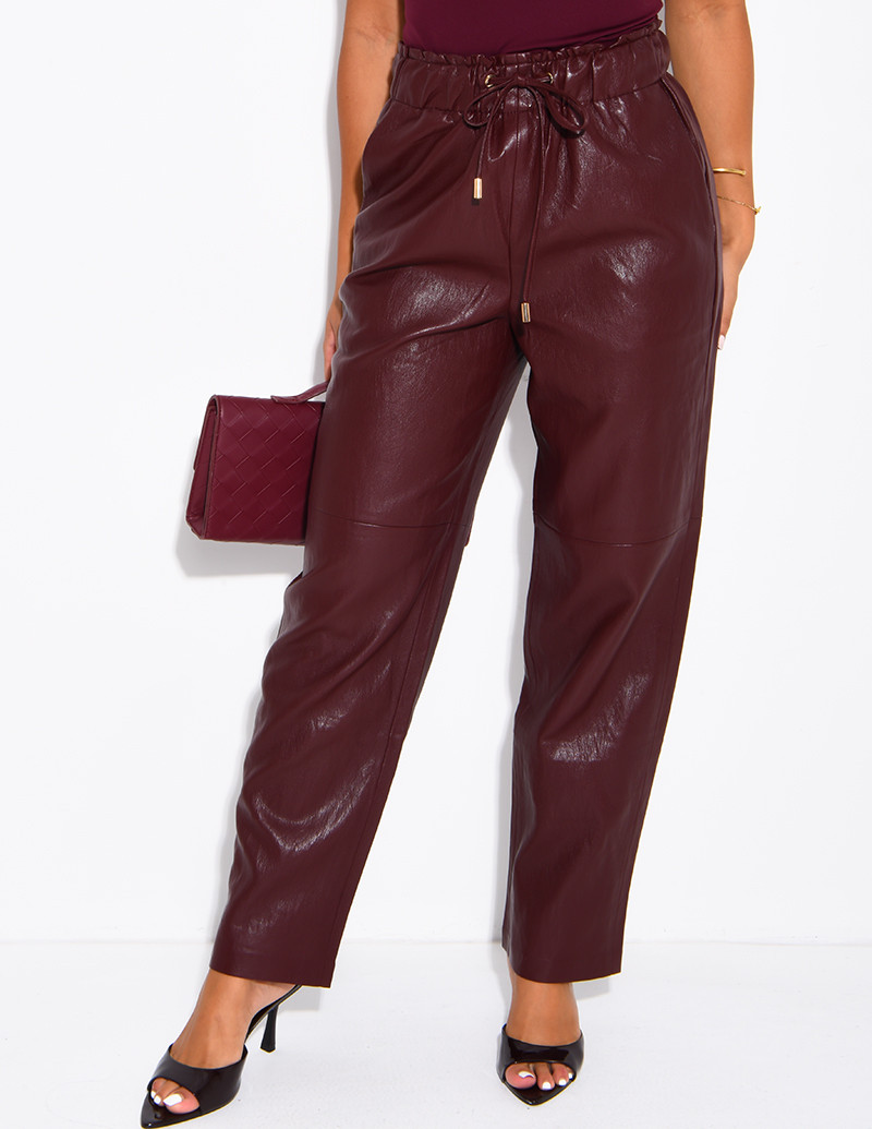 Kunstlederhose mit...