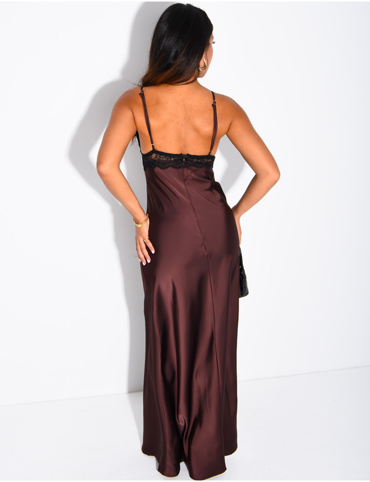 Long, solid-color satin dress with lace