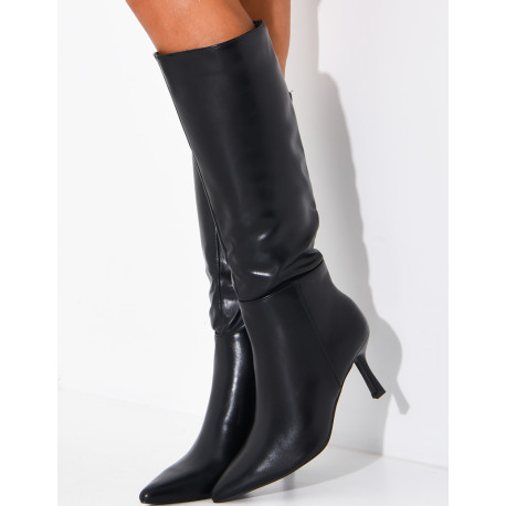 Bottes à talons et bouts pointus en similicuir