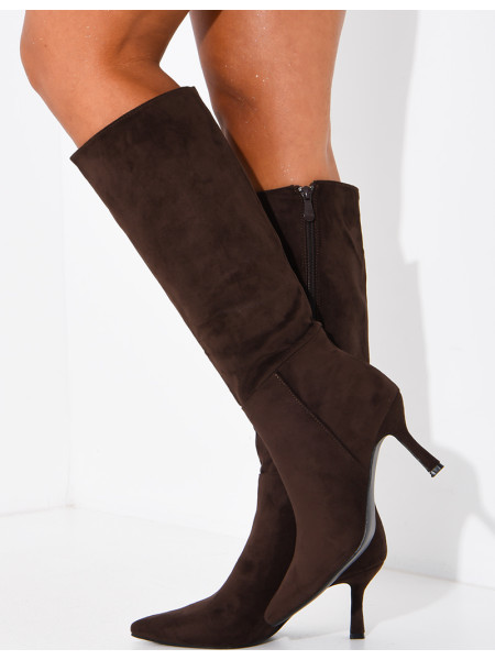 Bottes à talons et bouts pointus en suédine
