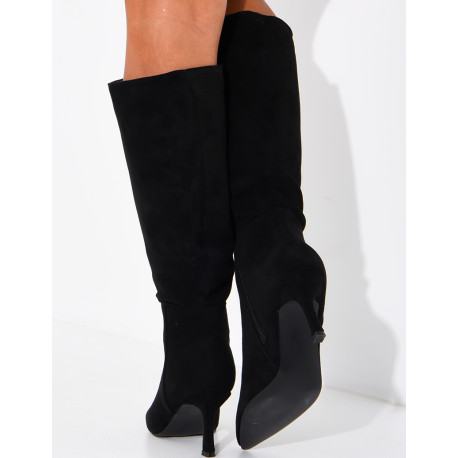 Bottes à talons et bouts pointus en suédine