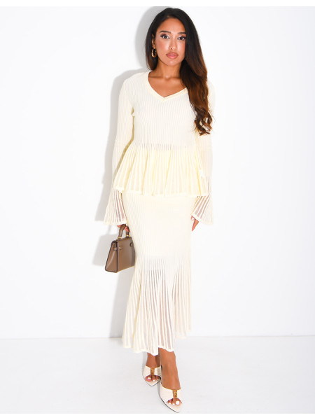 Ensemble en laine pull et jupe longue évasée