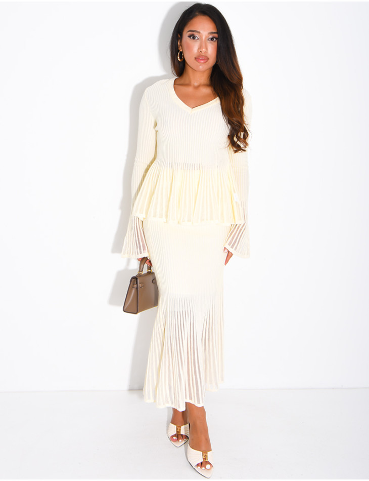 Ensemble en laine pull et jupe longue évasée