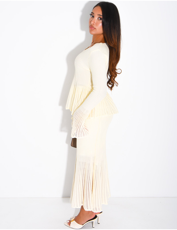Ensemble en laine pull et jupe longue évasée