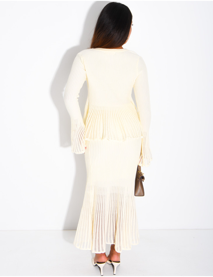 Ensemble en laine pull et jupe longue évasée