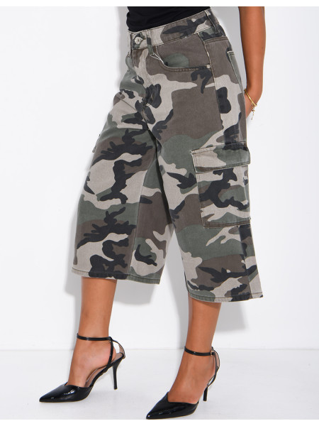 Cargo-Bermudas aus Jeansstoff mit Camouflage-Muster