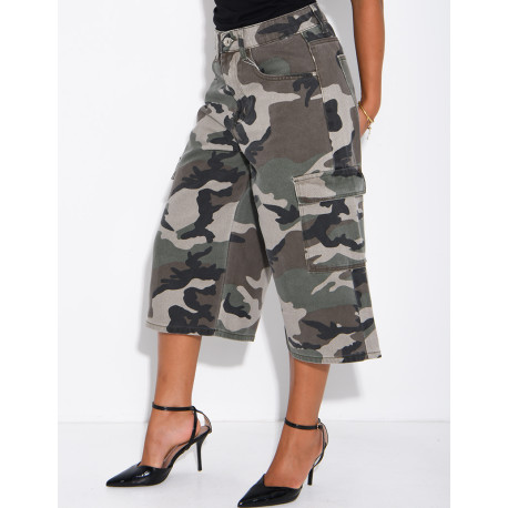 Cargo-Bermudas aus Jeansstoff mit Camouflage-Muster