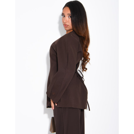 Long-sleeved top with a tie at the back