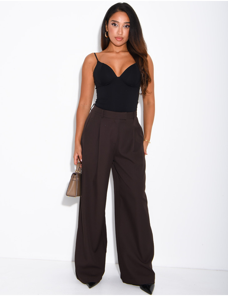 Pleated tailored trousers