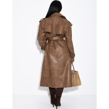 Extra langer Trenchcoat aus Kunstleder in Krokodiloptik mit Gürtel