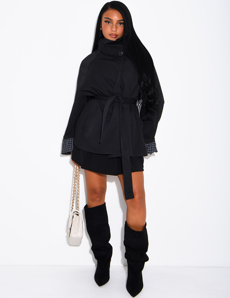 Mid-length belted trench...