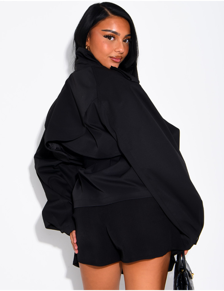Short trench coat with a stand-up collar, ties at the waist