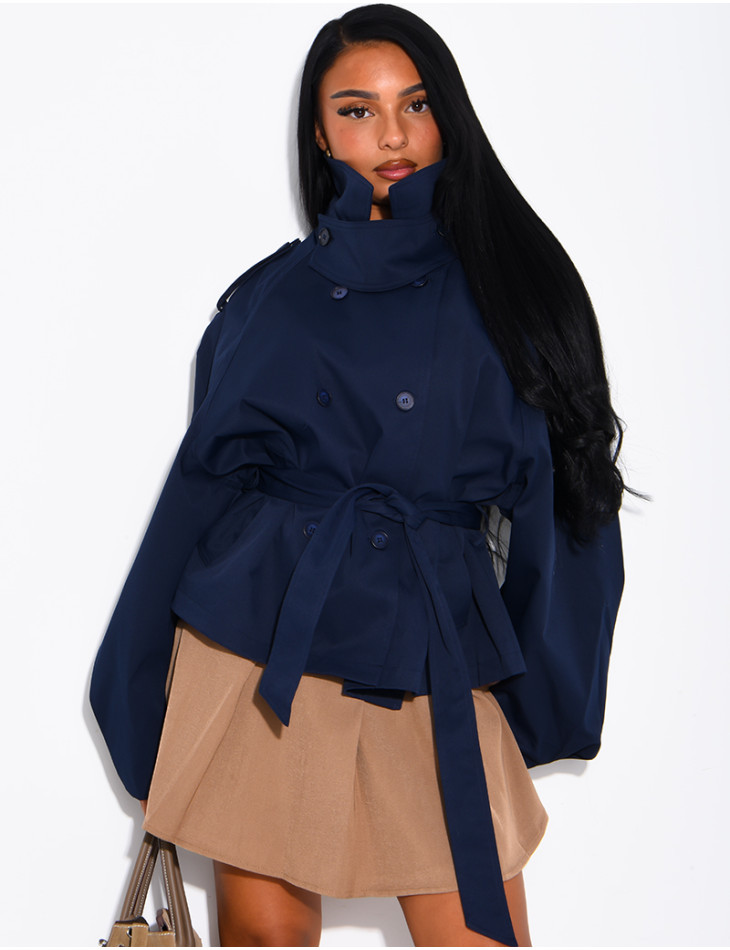 Short trench coat with a stand-up collar, ties at the waist