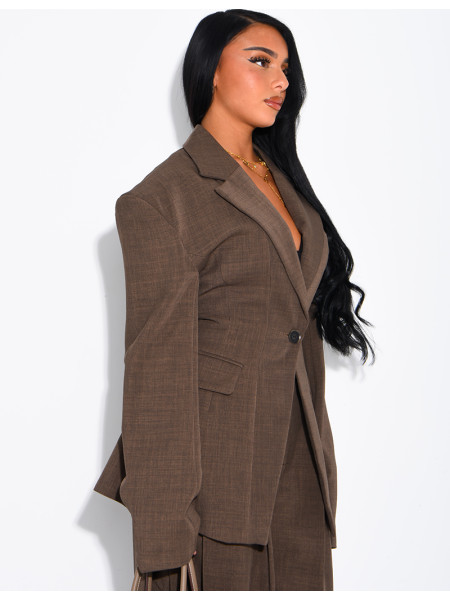 Blazer jacket with structured shoulders and a fitted waist
