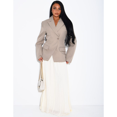 Premium blazer with a fitted waist