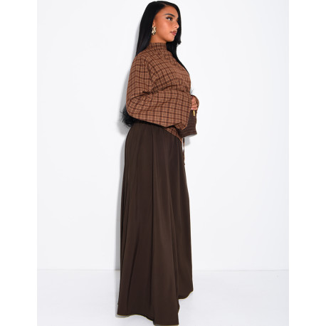 Set aus drapierter karierter Bluse und langem, ausgestelltem Rock