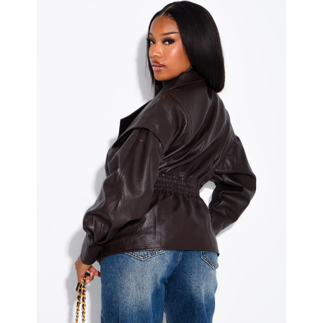 Short, grain-textured faux leather jacket, fitted at the waist