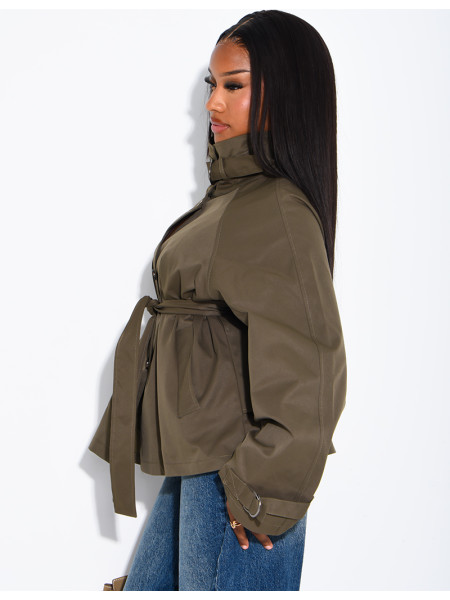 Short trench coat with belted collar